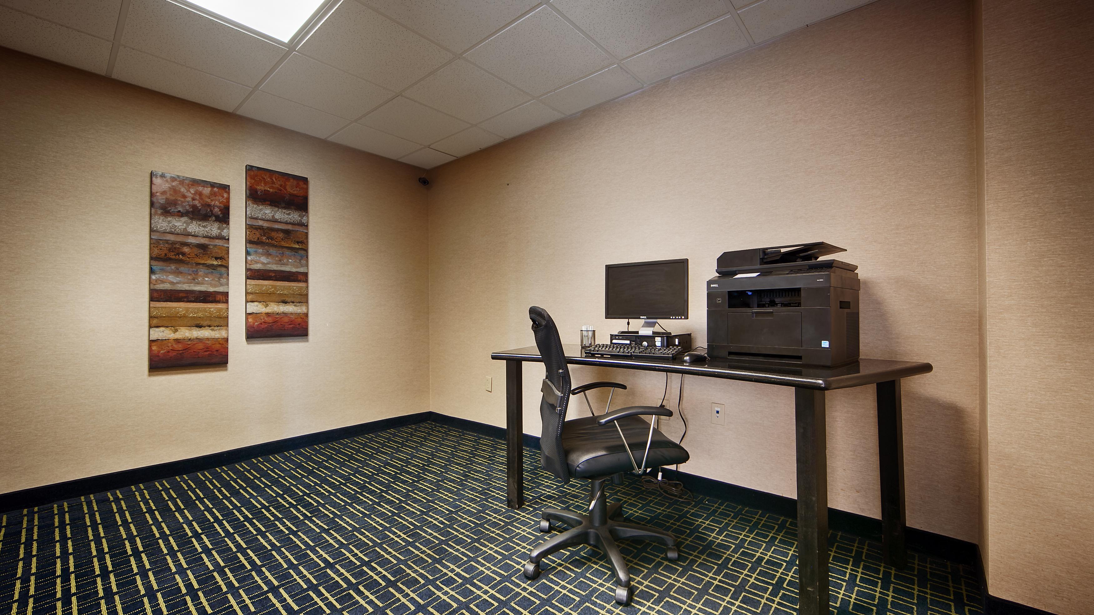 Quality Inn & Suites Charleston - Civic Center Экстерьер фото